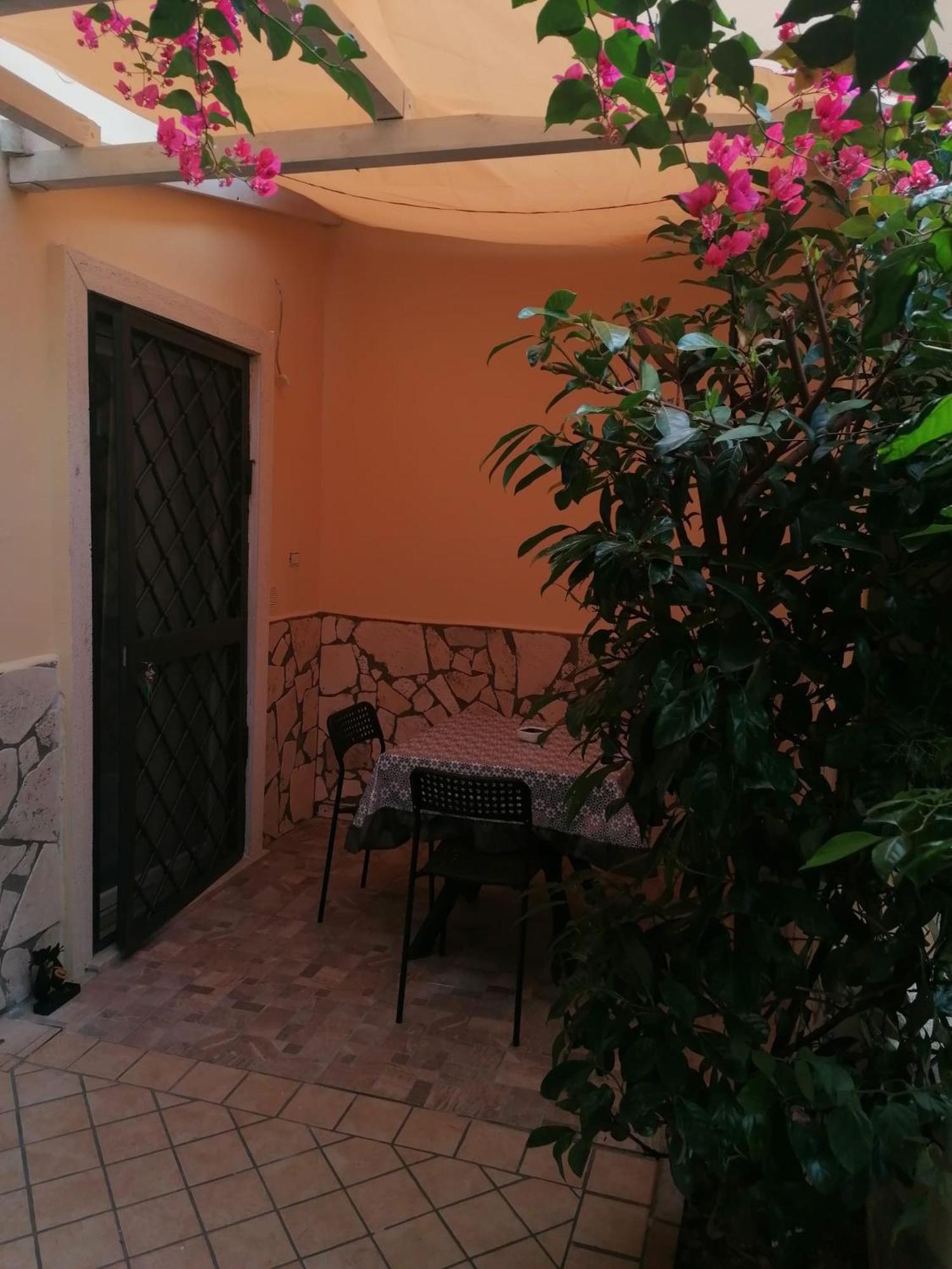 Fiumicino Aeroporto Casa Vacanze Orchidea Buitenkant foto